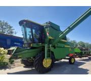 Комбайн John Deere 1075