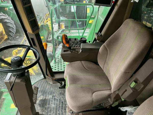 Комбайн John Deere 9640i WTS (2006)