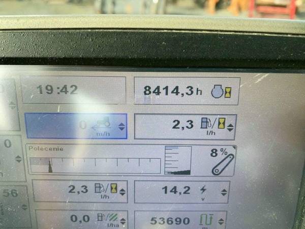 Трактор John Deere 6115R (2013)