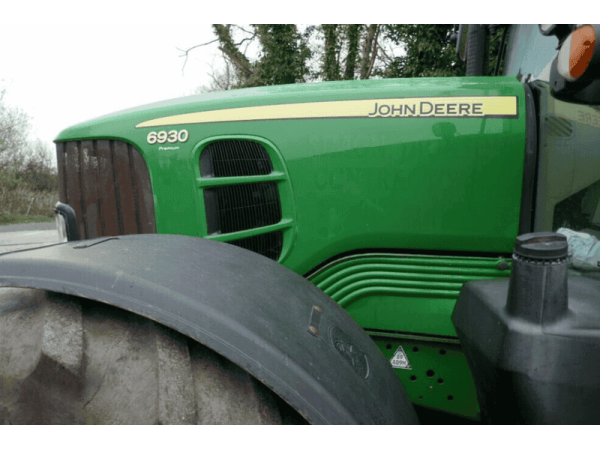 Трактор John Deere 6930  Premium (2011)