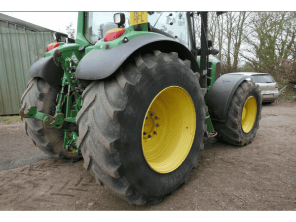 Трактор John Deere 6930  Premium (2011)