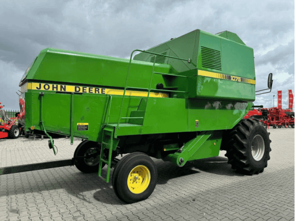 Комбайн John Deere 1075 (1984)