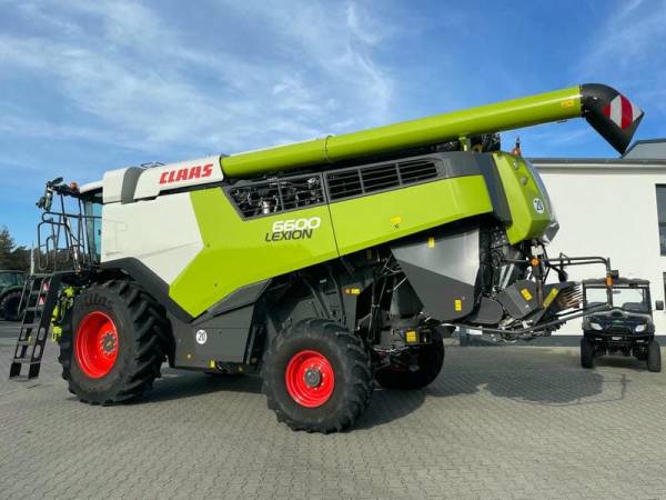 Комбайн Claas Lexion 6600 (2020)