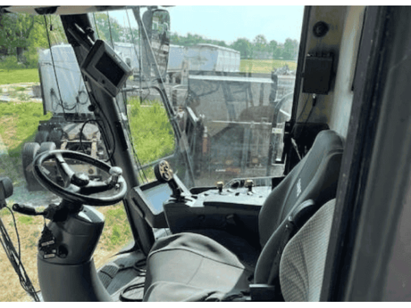 Комбайн CAT Lexion 585R (2008)