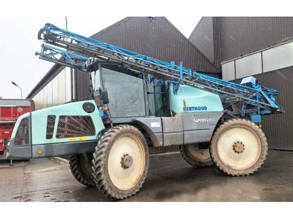 Самохідний обприскувач Berthoud Raptor 5200 (2009)