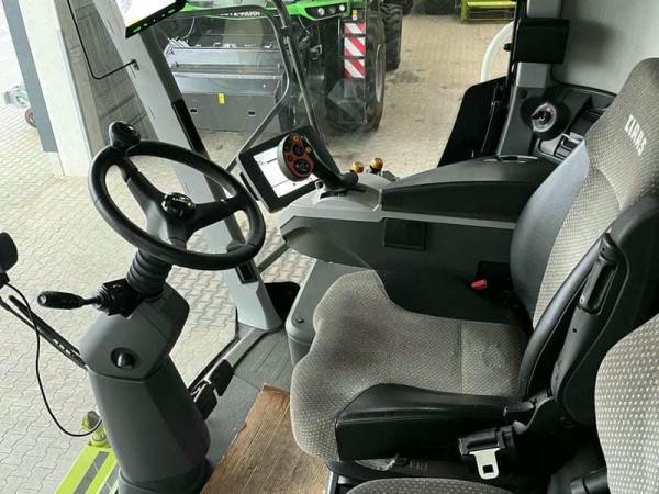 Комбайн Claas Lexion 670 (2015)