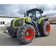 Трактор Claas Axion 940