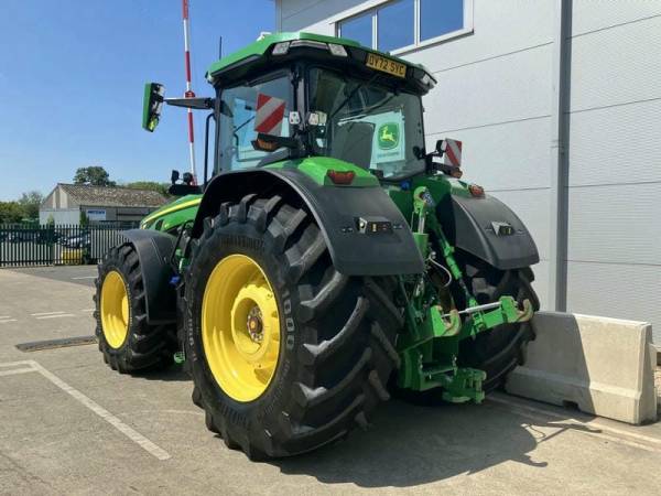 Трактор John Deere 8R 410 (2022)