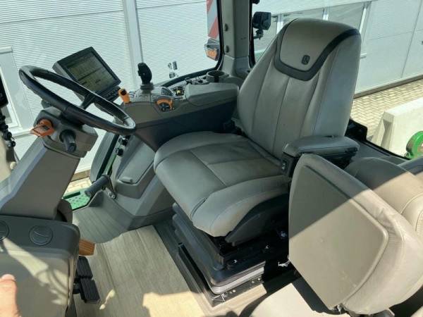 Трактор John Deere 8R 410 (2022)