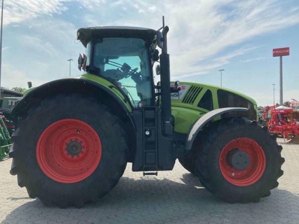Трактор Claas Axion 930 (2017)