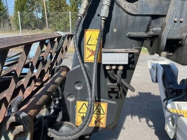 Навантажувач Bobcat T40170 (2003)
