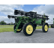 Обприскувач John Deere 4830