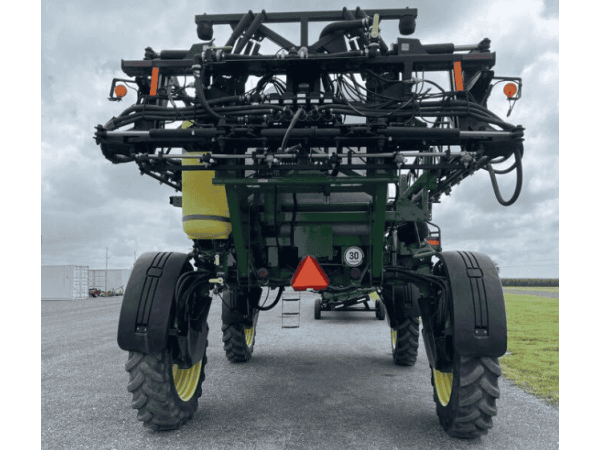 Опрыскиватель John Deere 4830 (2009)