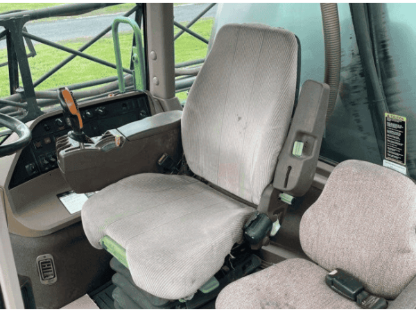 Опрыскиватель John Deere 4830 (2009)