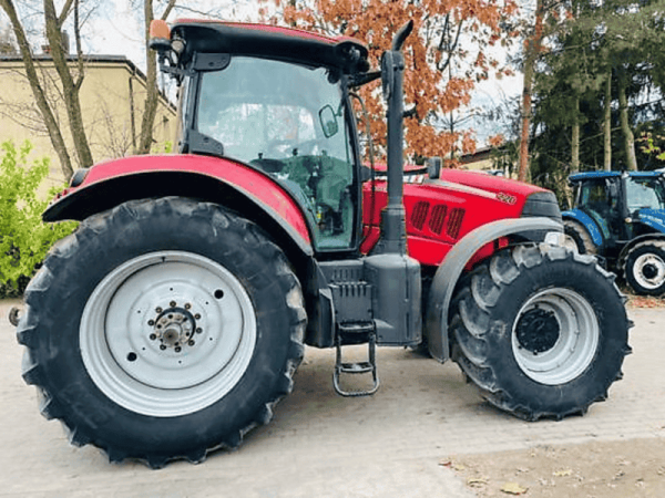 Трактор Case IH Puma 220 (2017)