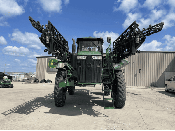 Самохідний обприскувач John Deere 4940 (2012)