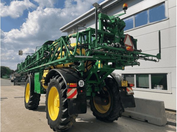 Самохідний обприскувач John Deere r4040i (2017)