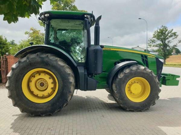 Трактор John Deere 8285R (2013)