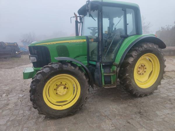 Трактор John Deere 6420S (2003)