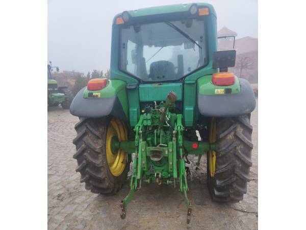 Трактор John Deere 6420S (2003)