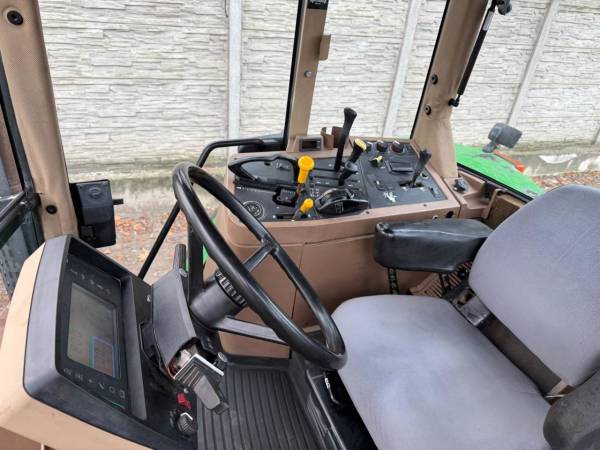 Трактор John Deere 7810 (1998)