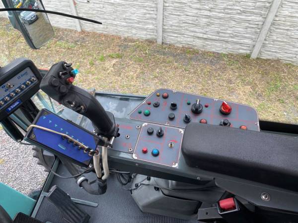 Самохідний обприскувач Berthoud Raptor 4200 (2009)