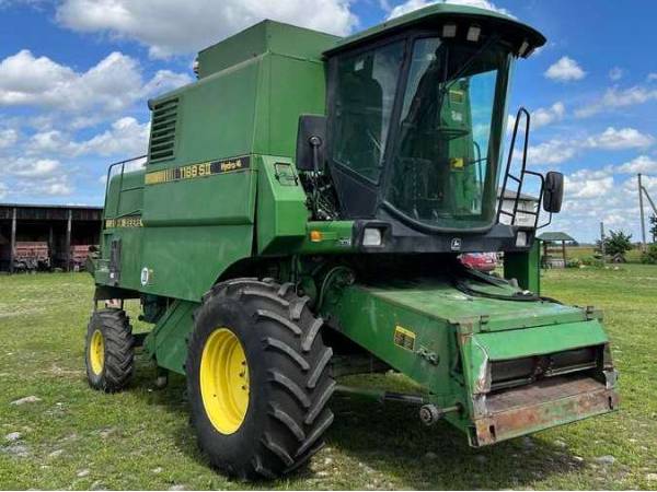 Комбайн John Deere 1188 (1994)