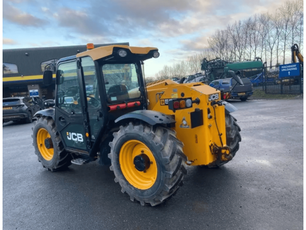 Погрузчик JCB 527-58 (2021)
