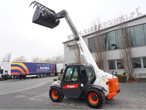 Навантажувач Bobcat T2250 (2011)