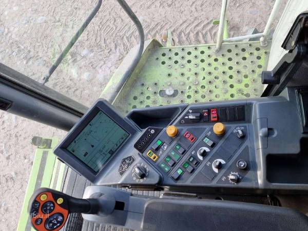 Комбайн Claas Lexion 600 (2006)