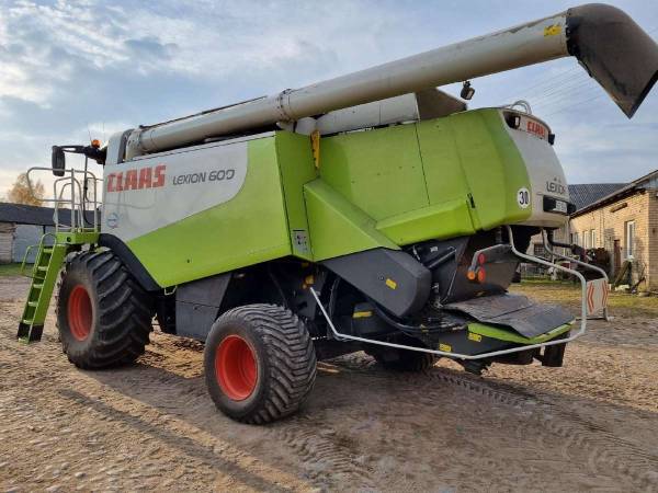 Комбайн Claas Lexion 600 (2006)