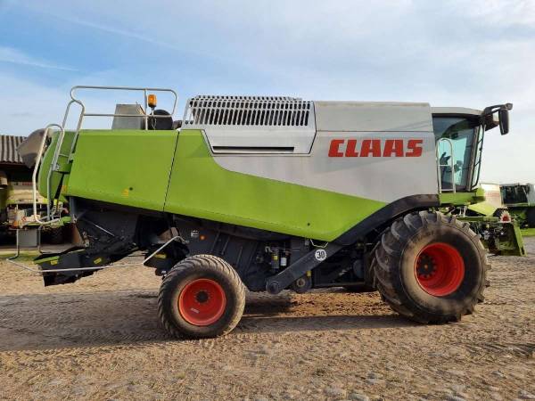 Комбайн Claas Lexion 600 (2006)