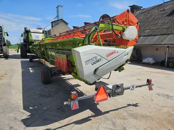 Комбайн Claas Lexion 780 (2017)