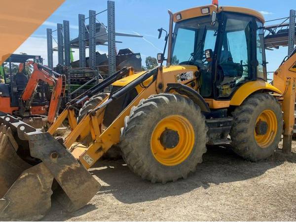 Экскаватор-погрузчик JCB 4CX (2008)