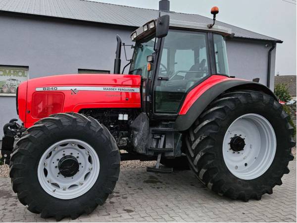 Трактор Massey Ferguson 8240 XTRA (2003)