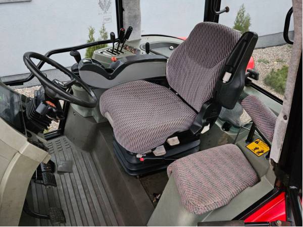Трактор Massey Ferguson 8240 XTRA (2003)