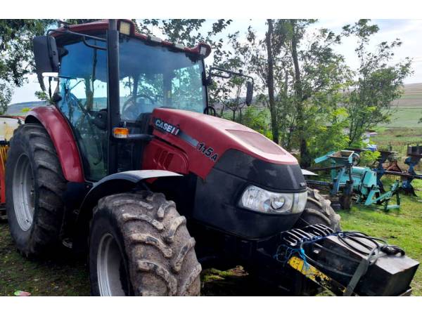 Трактор Case Farmall 115A (2015)