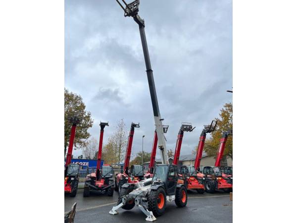 Навантажувач Bobcat T 35120 (2011)