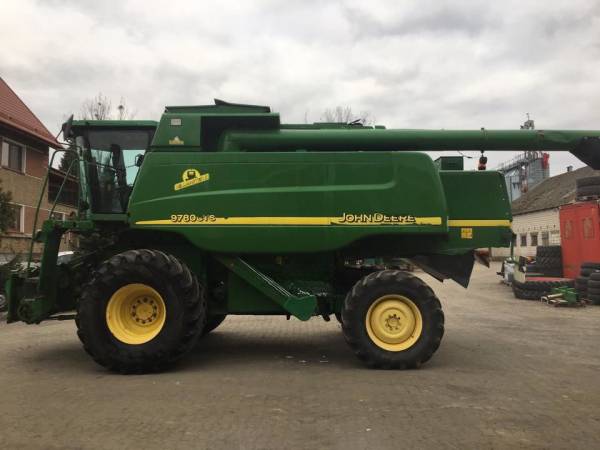 Комбайн John Deere 9780 CTS (2002)