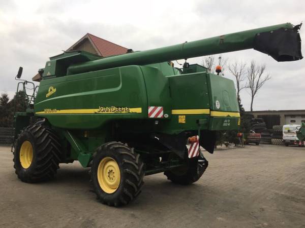 Комбайн John Deere 9780 CTS (2002)