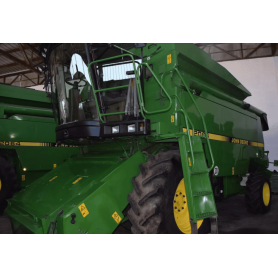 Комбайн John Deere 2066 (1997)