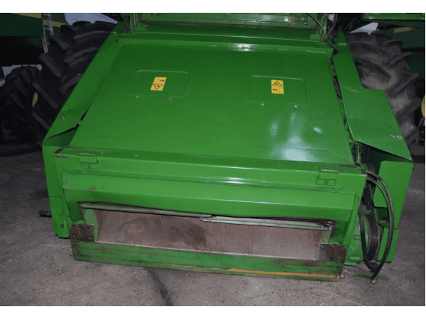 Комбайн John Deere 2066 (1997)