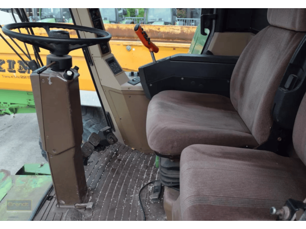 Комбайн John Deere 2066 (1997)