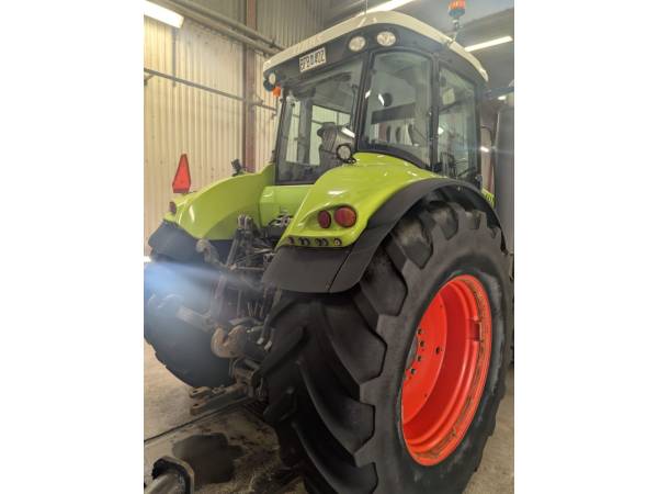 Трактор Claas Axion 850 (2009)