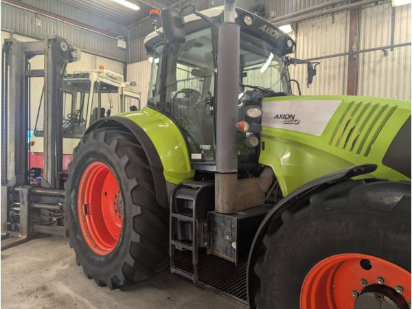 Трактор Claas Axion 850 (2009)