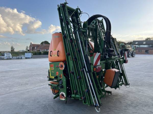 Навесной опрыскиватель Amazone UF 1501 (2011)