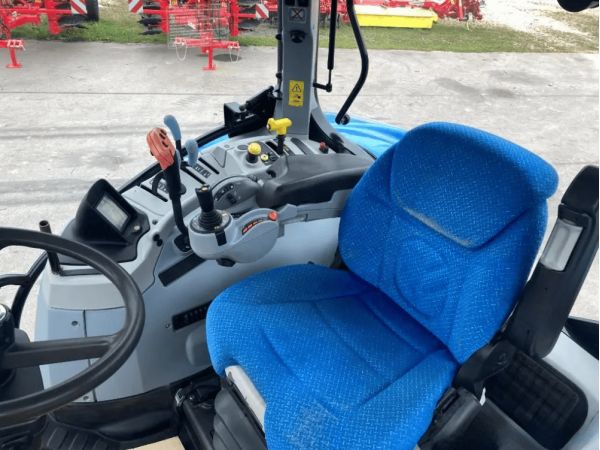Трактор New Holland T7.210 (2014)