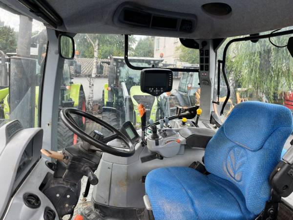 Трактор New Holland T7040 (2009)