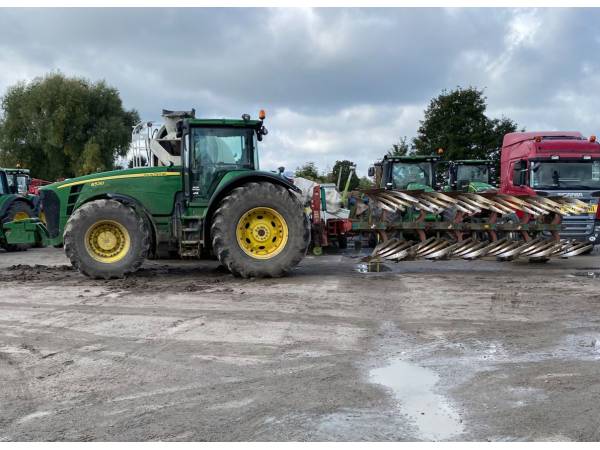 Трактор John Deere 8530 (2008)