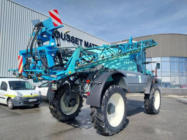 Самохідний обприскувач Berthoud Raptor 3240 (2008)